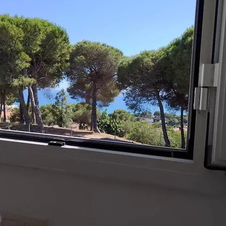 別荘 Amplia Vivienda Con Piscina