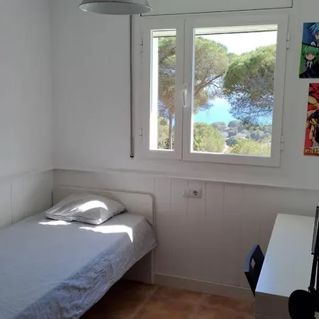 Amplia Vivienda Con Piscina * サン・ポル・デ・マール