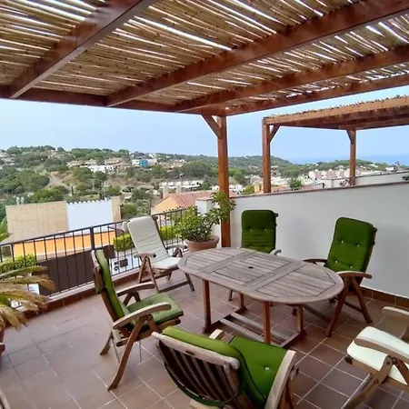 Amplia Vivienda Con Piscina 別荘