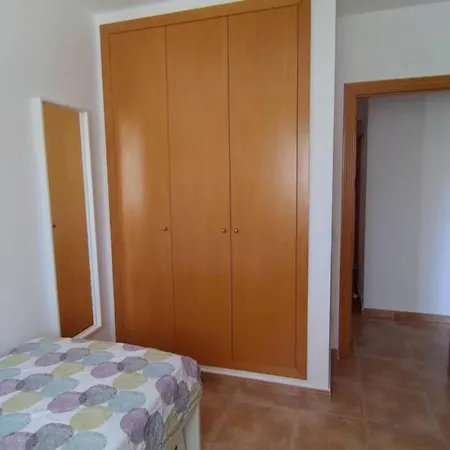 Amplia Vivienda Con Piscina 別荘