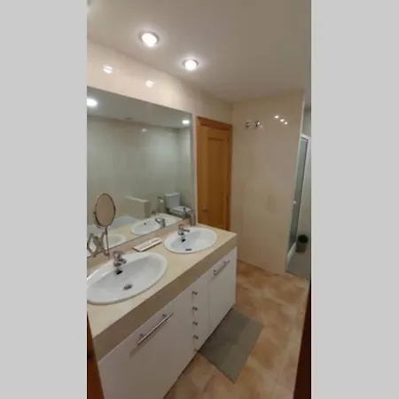 Amplia Vivienda Con Piscina * サン・ポル・デ・マール